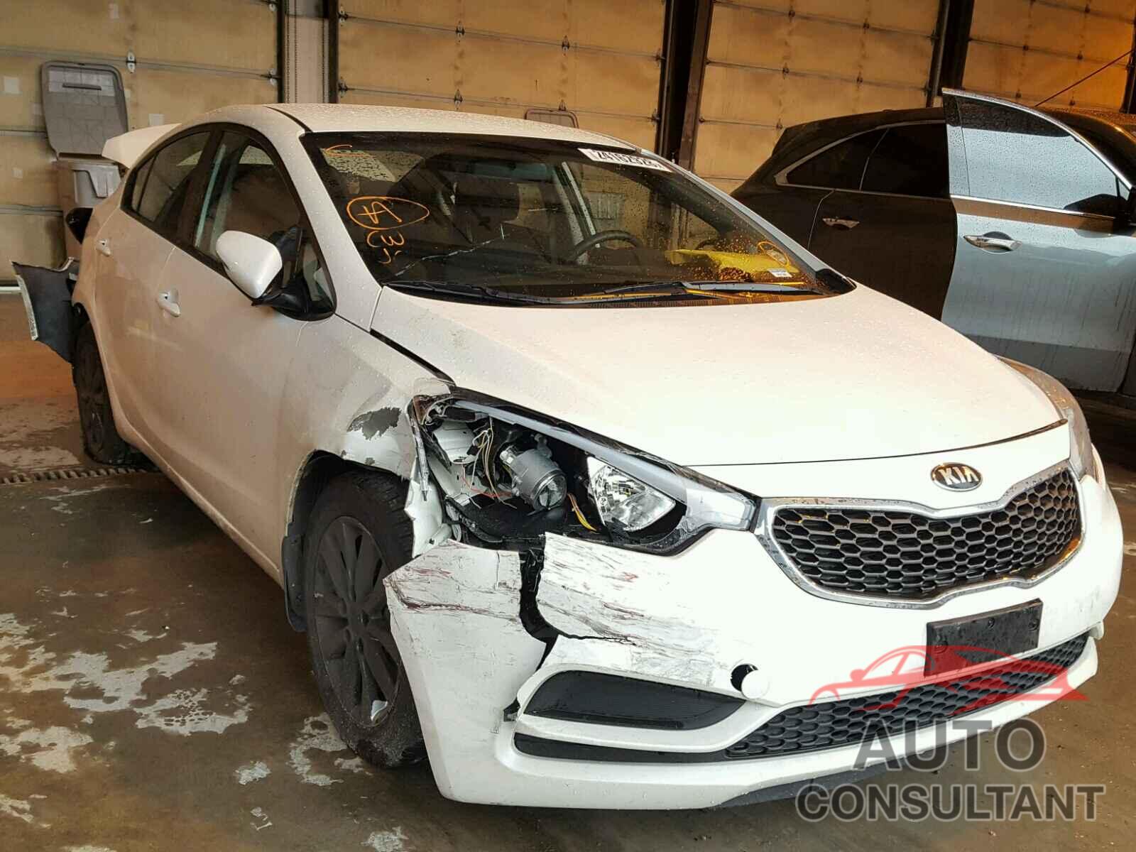 KIA FORTE 2016 - KNAFX4A65G5595079