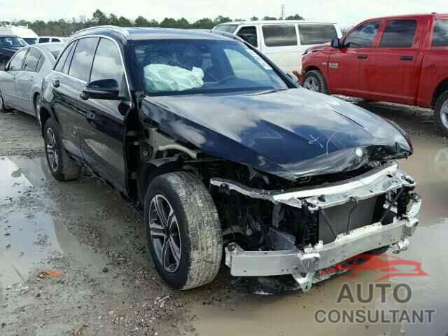 MERCEDES-BENZ GLC300 2017 - WDC0G4JB2HF117472