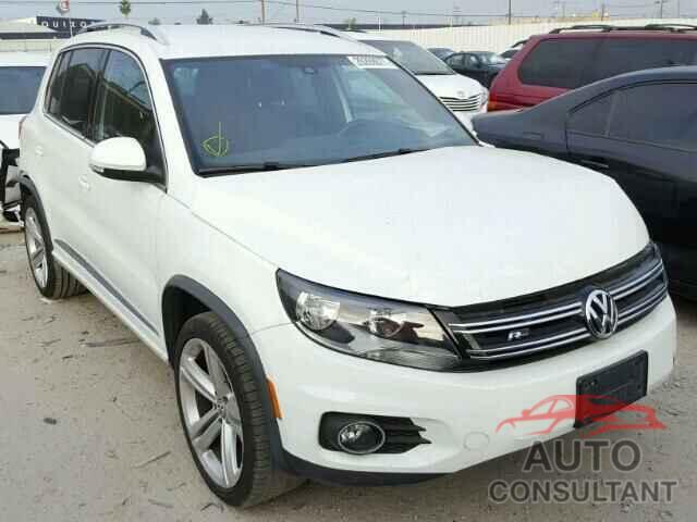 VOLKSWAGEN TIGUAN 2016 - WVGAV7AX5GW061714