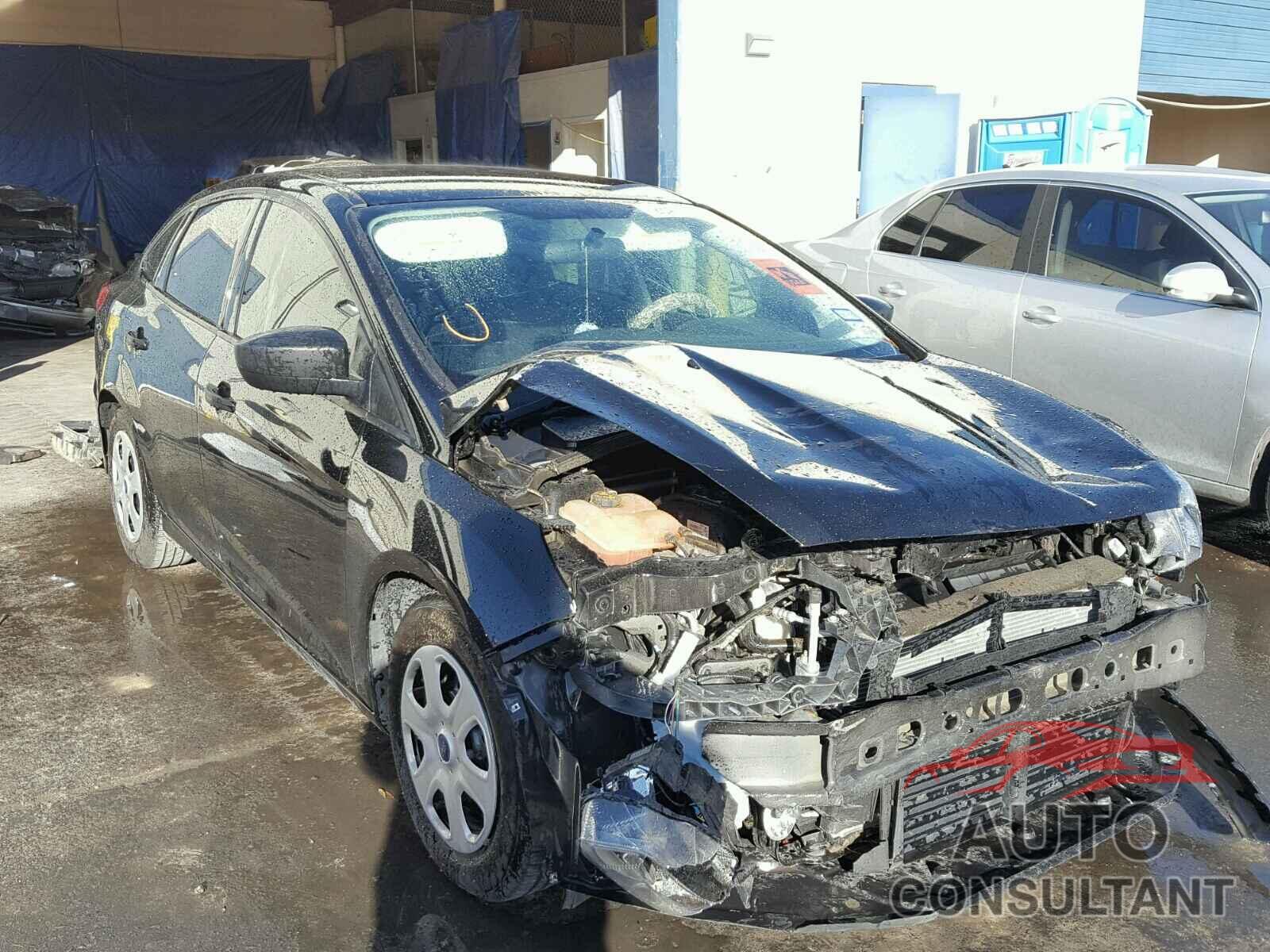 FORD FOCUS 2016 - 1FADP3E20GL351028