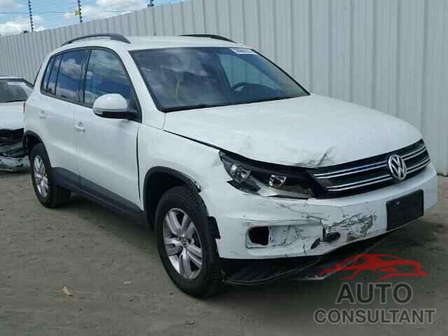 VOLKSWAGEN TIGUAN 2016 - WVGAV7AX6GW614208