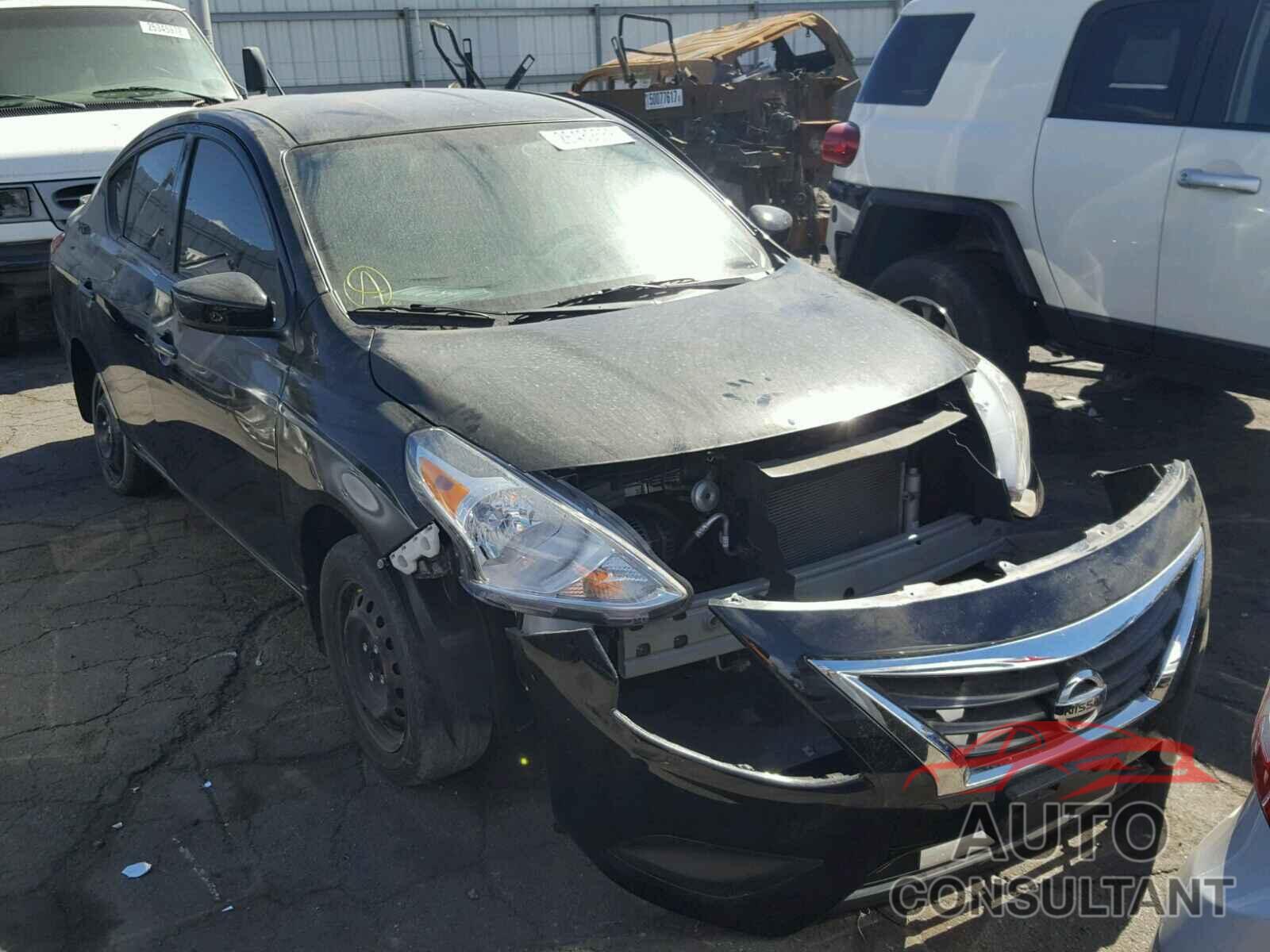 NISSAN VERSA 2017 - 3N1CN7AP8HL804132