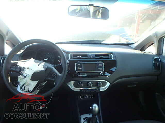 KIA RIO 2016 - KNADN4A33G6570324