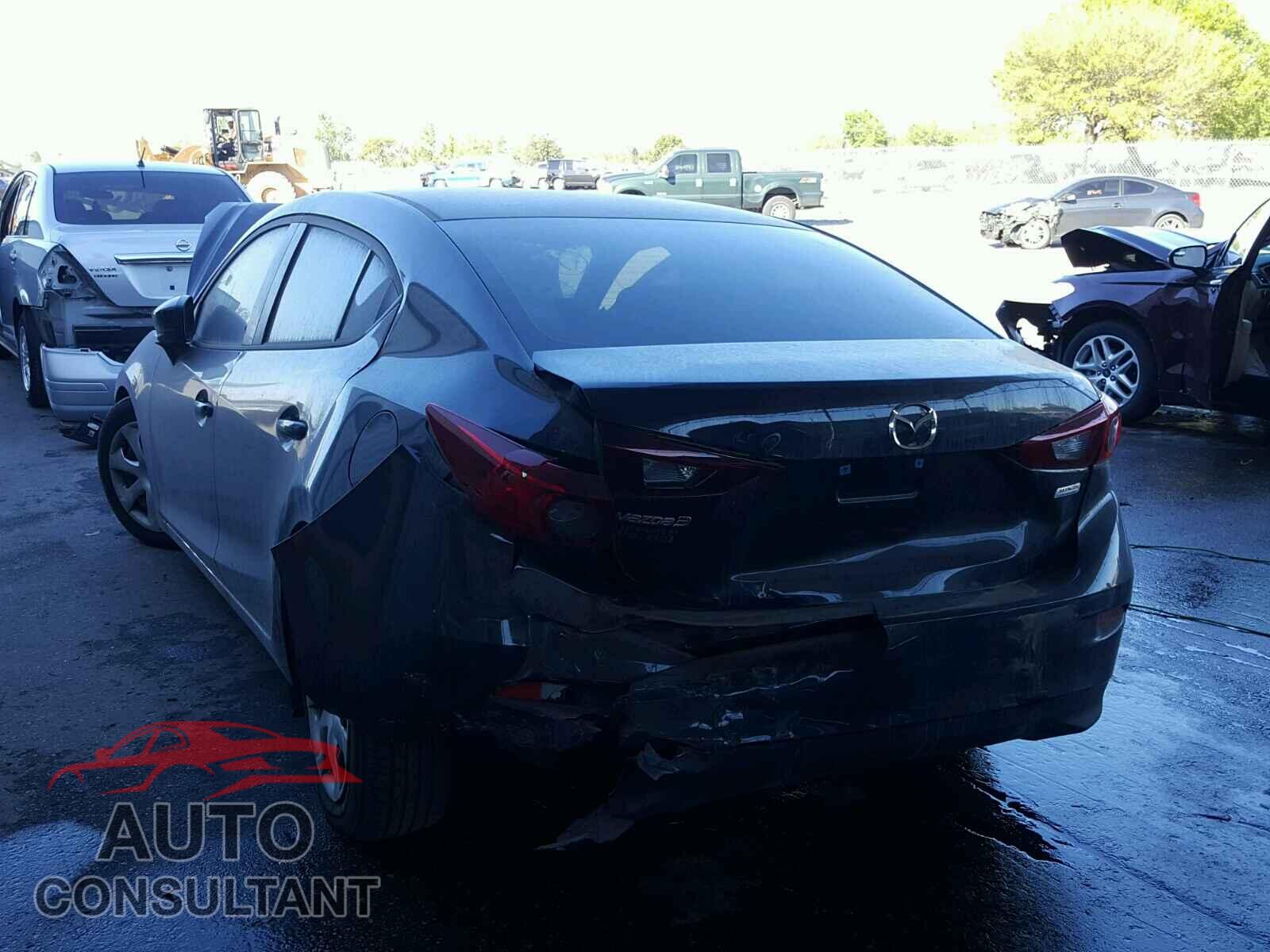 MAZDA 3 2017 - 3MZBN1U7XHM122801
