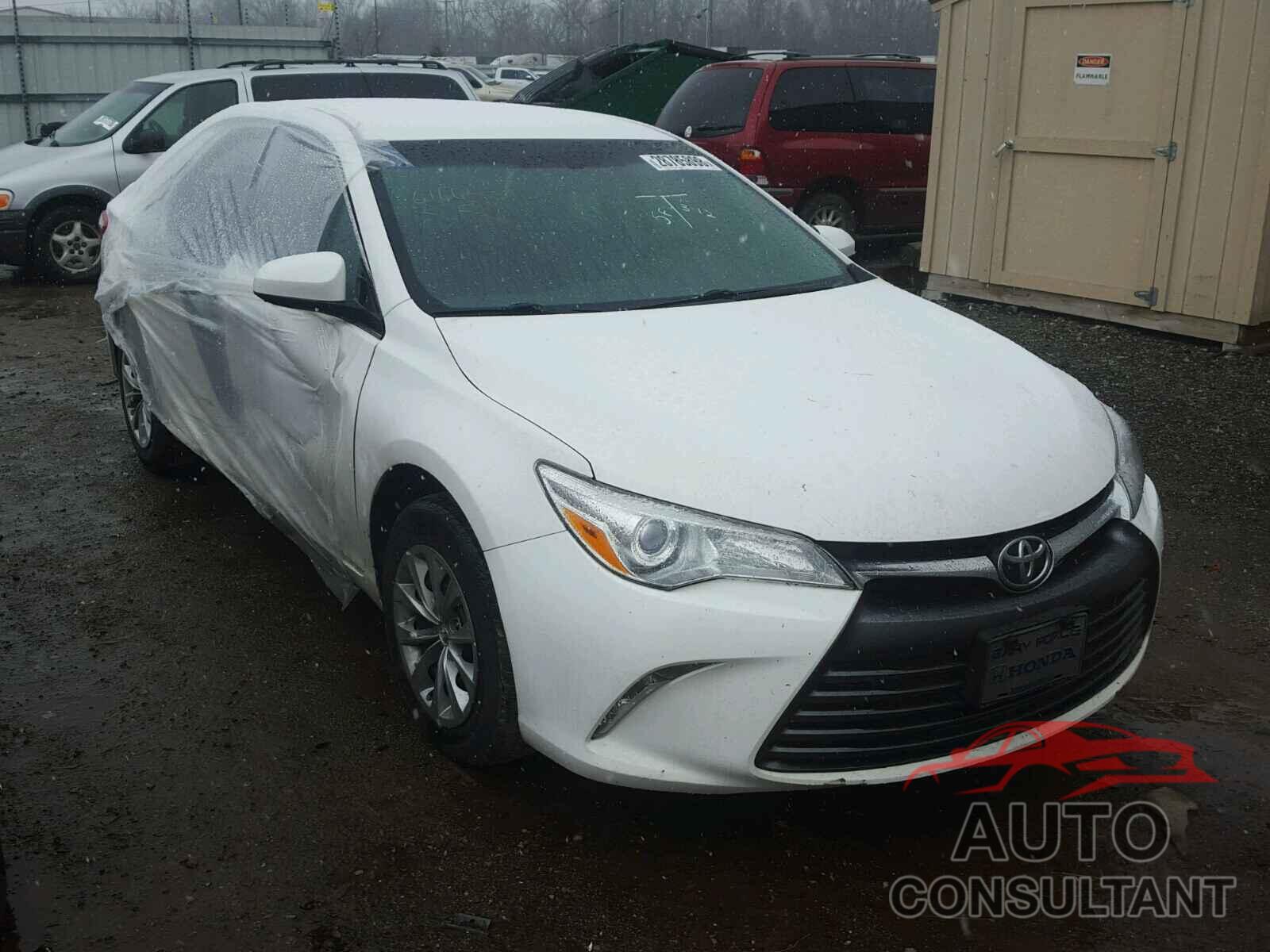 TOYOTA CAMRY 2015 - 4T1BF1FKXFU067546