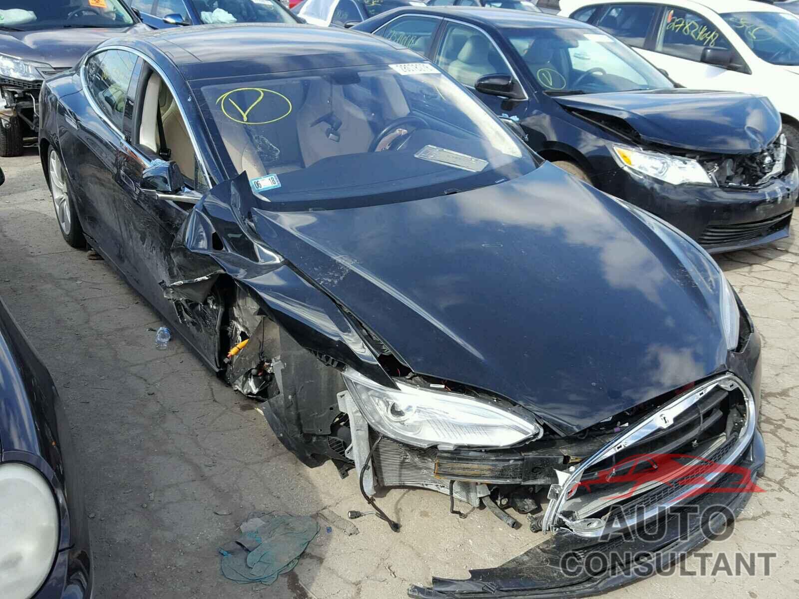 TESLA TESLA 2014 - 5YJSA1S16EFP45040