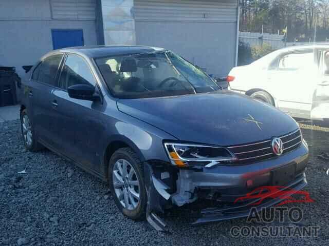 VOLKSWAGEN JETTA 2015 - 3VWD17AJ5FM288986