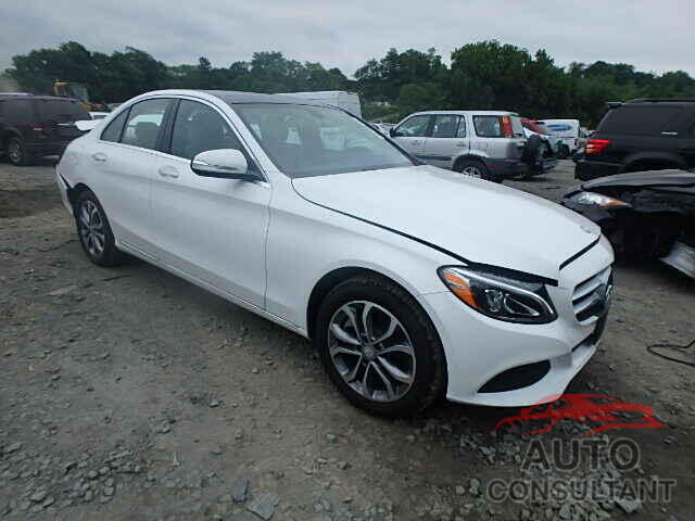 MERCEDES-BENZ C300 2015 - 55SWF4KB6FU027260