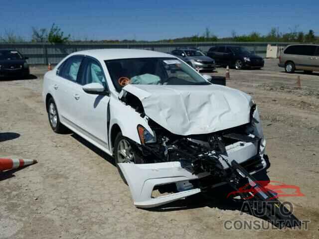 VOLKSWAGEN PASSAT 2017 - 1VWAT7A34HC015198