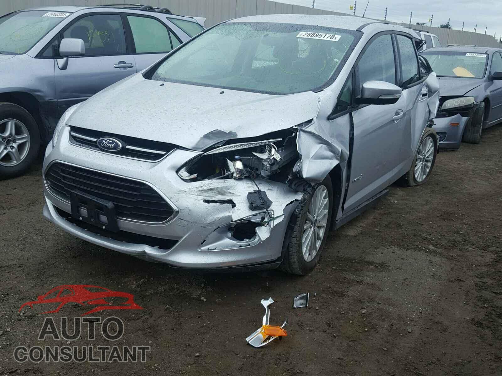FORD CMAX 2017 - 1FADP5AU3HL110195