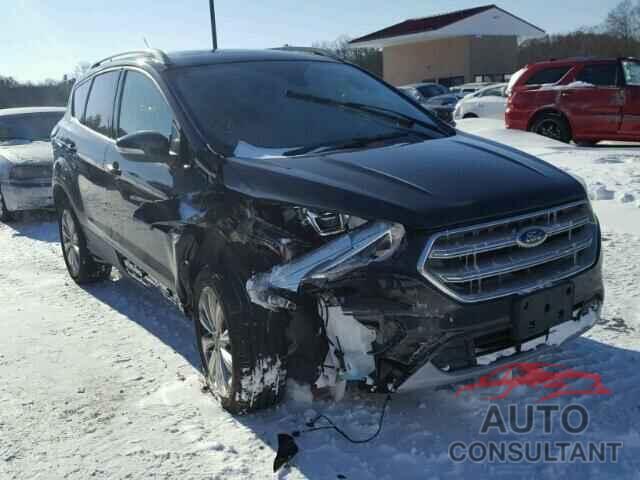FORD ESCAPE 2017 - 1FMCU9JD5HUC91618