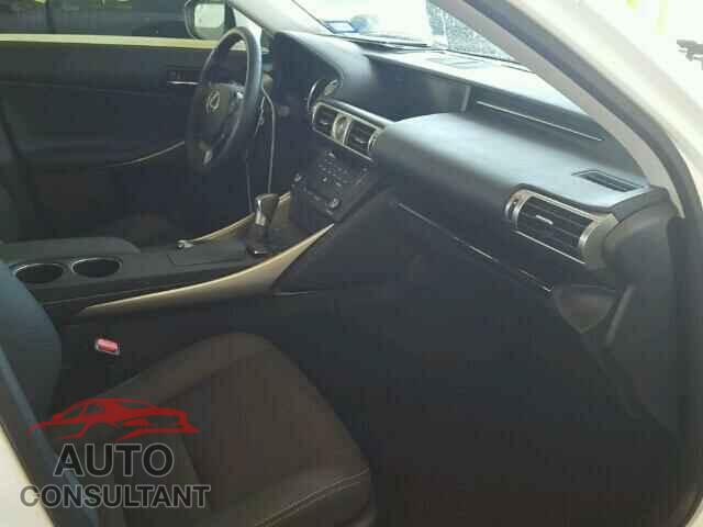 LEXUS IS250 2015 - JTHBF1D22F5082025