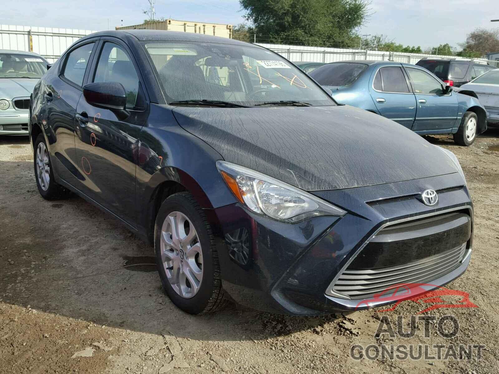 TOYOTA YARIS 2017 - 3MYDLBYV8HY174261