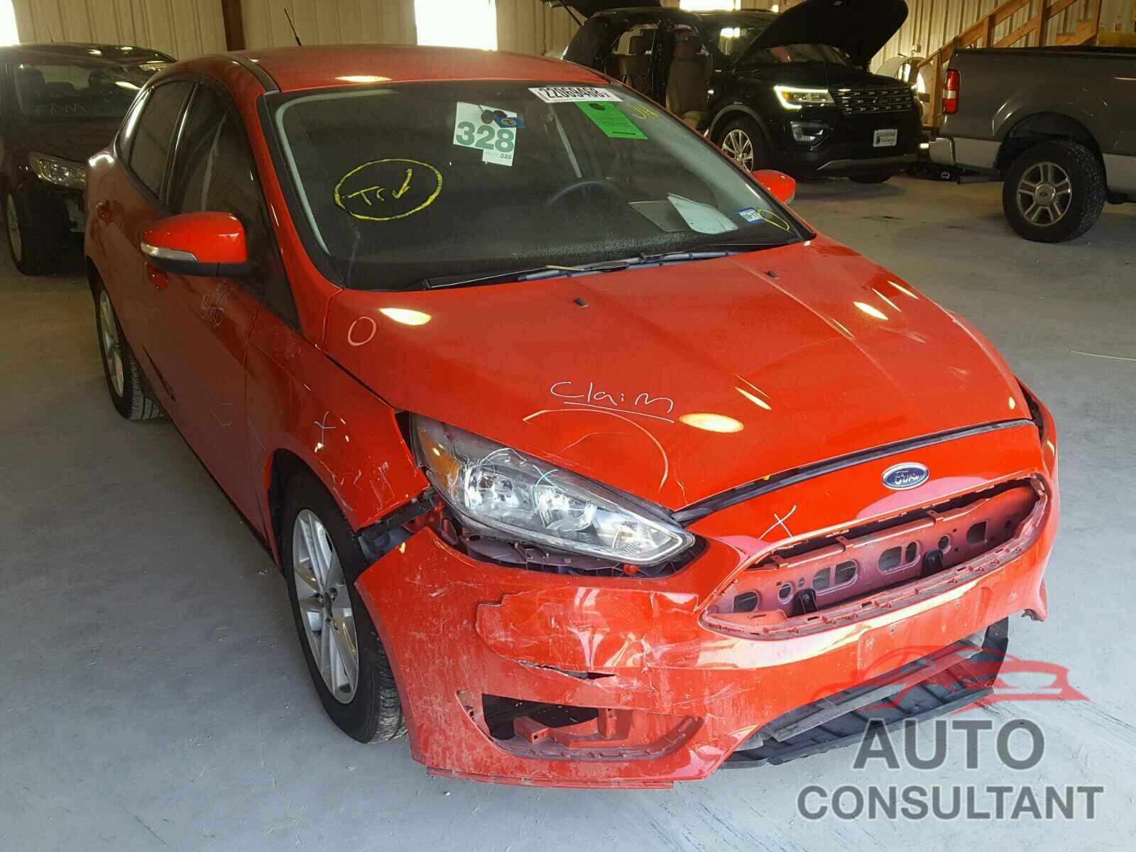FORD FOCUS 2015 - 1FADP3F2XFL274620