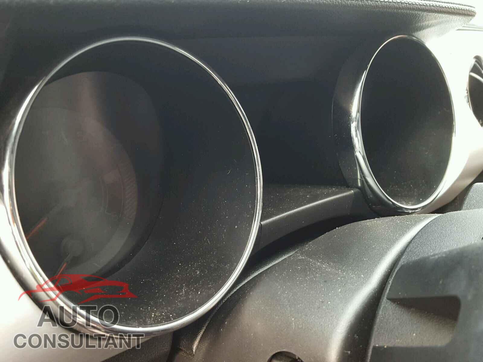 FORD MUSTANG 2017 - 1FA6P8CF2H5250624
