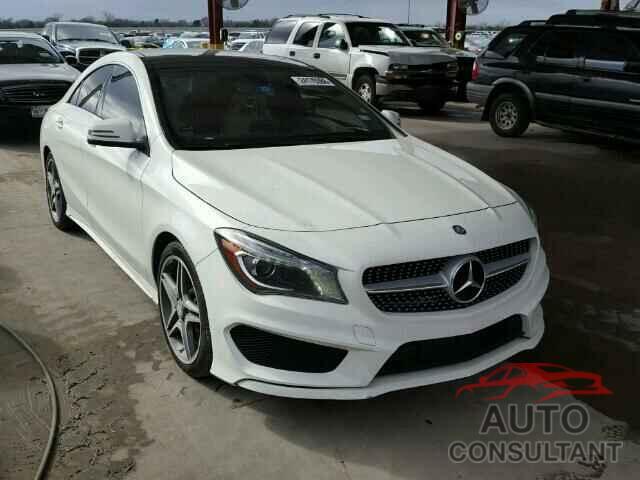 MERCEDES-BENZ CLA 250 2015 - WDDSJ4EB3FN167431
