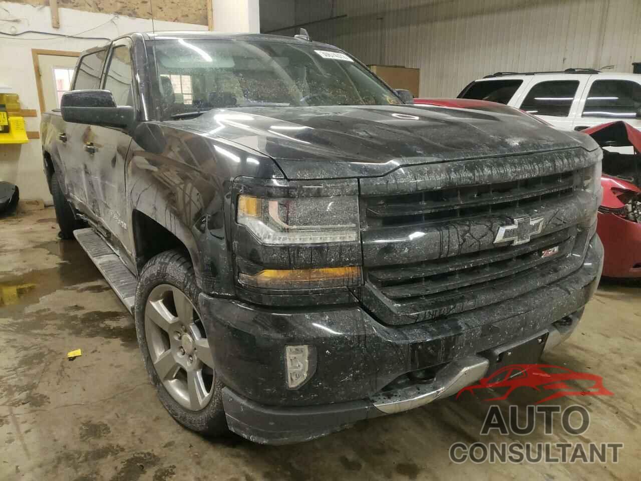 CHEVROLET SILVERADO 2018 - 3GCUKREC3JG449379