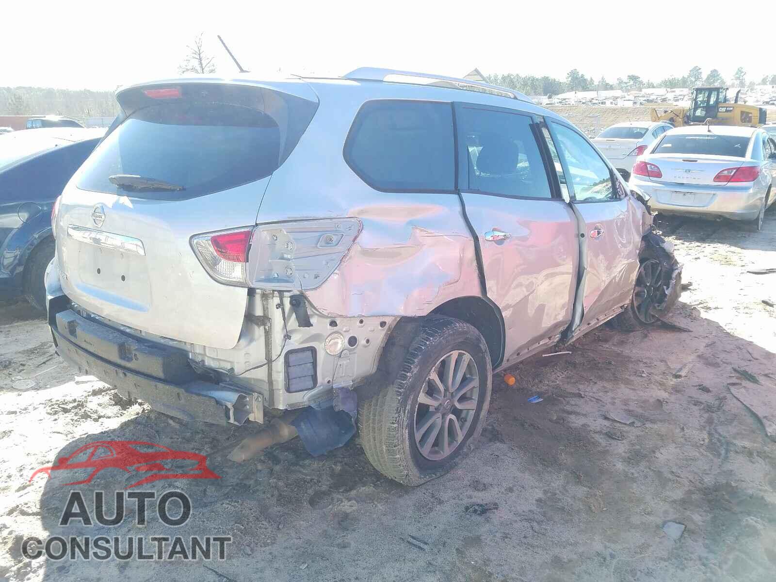 NISSAN PATHFINDER 2016 - 5N1AR2MN9GC633807