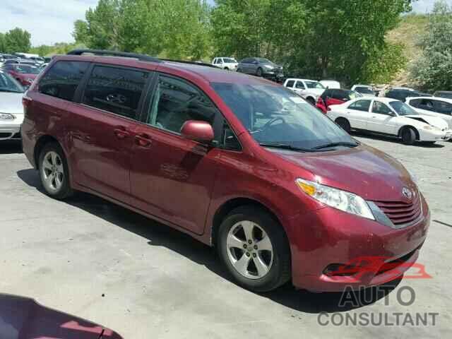 TOYOTA SIENNA 2015 - 5TDKK3DC9FS544916