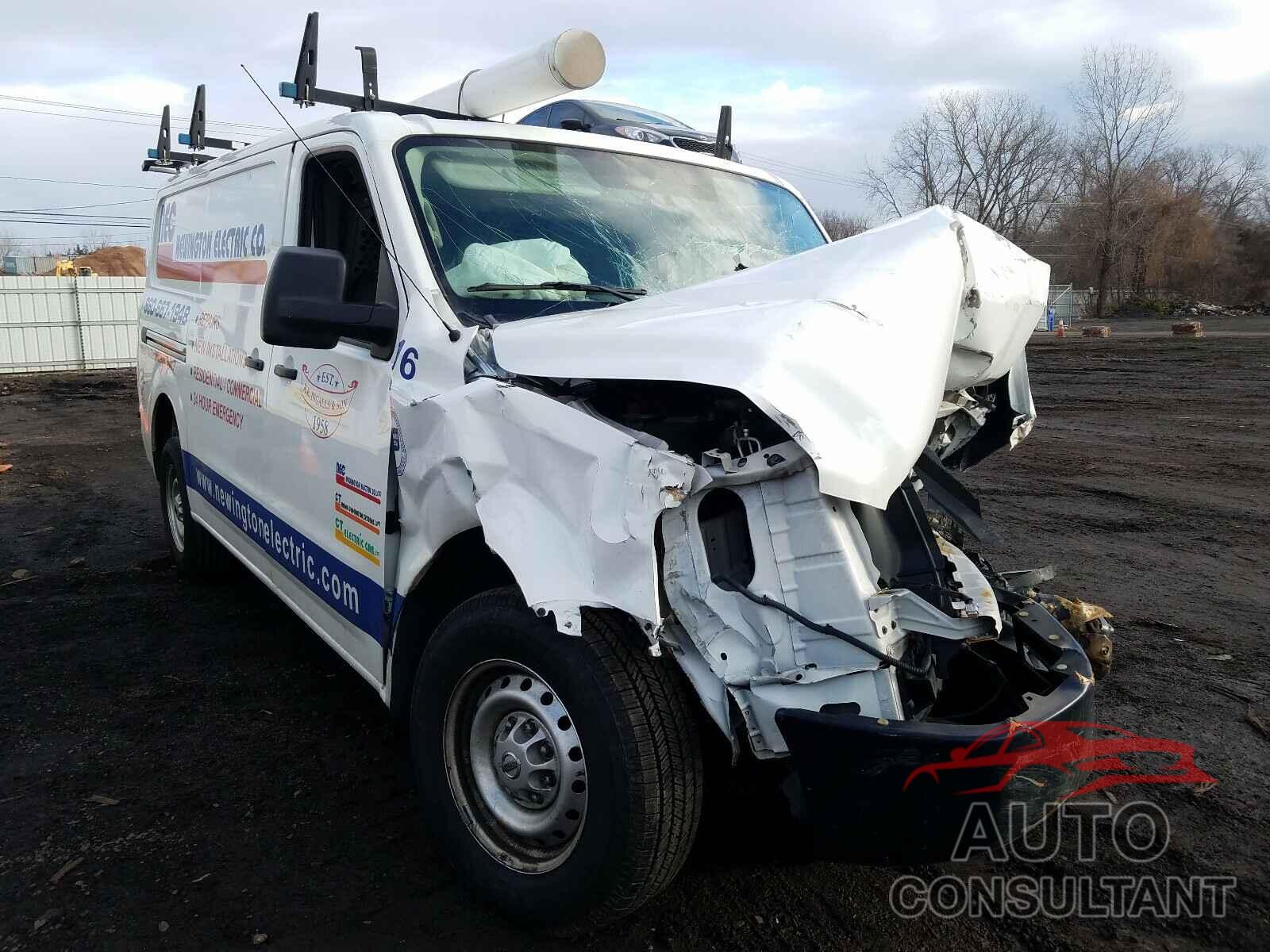 NISSAN NV 2017 - 1N6BF0KY6HN800615