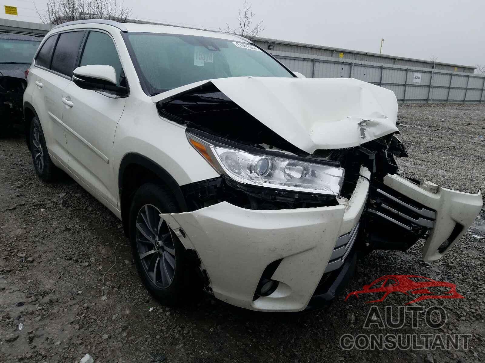TOYOTA HIGHLANDER 2017 - 5TDJZRFH3HS511514