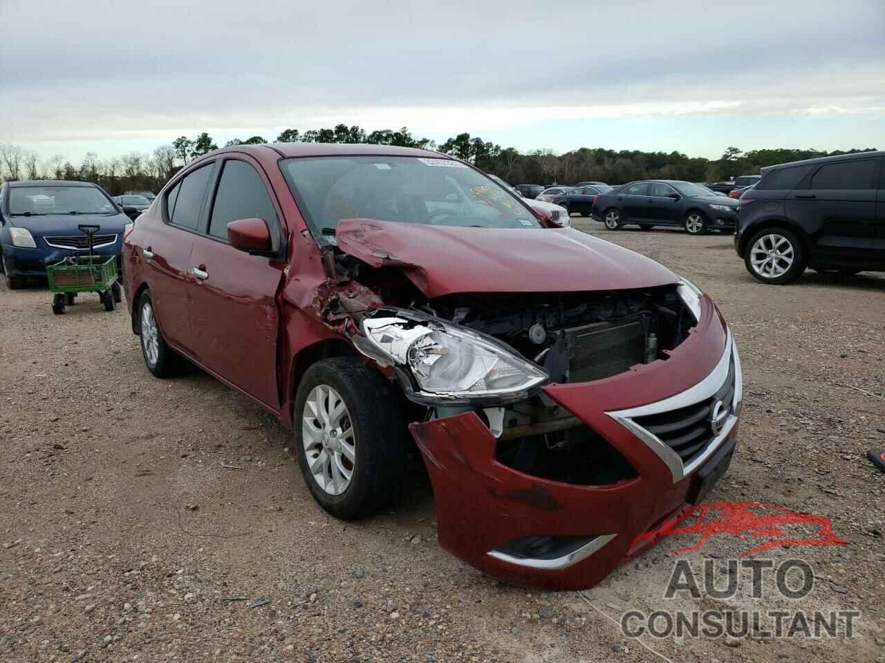 NISSAN VERSA 2017 - 3N1CN7AP3HL891678