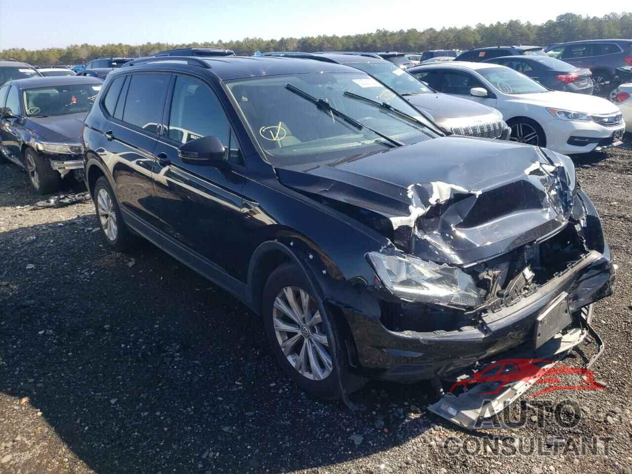 VOLKSWAGEN TIGUAN 2018 - 3VV0B7AX3JM017390