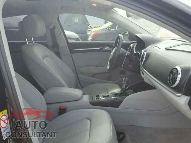 AUDI A3 2015 - WAUACGFF6F1004795