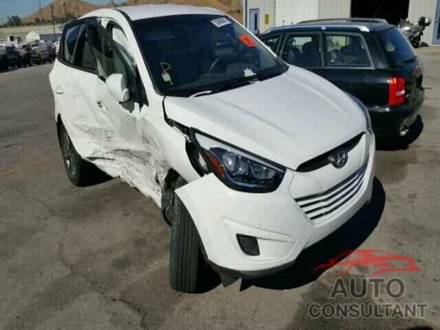 HYUNDAI TUCSON 2015 - KM8JT3AF7FU031601
