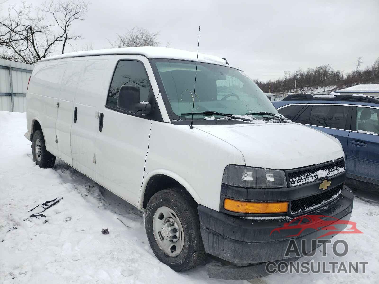 CHEVROLET EXPRESS 2018 - 1GCWGBFP1J1259923