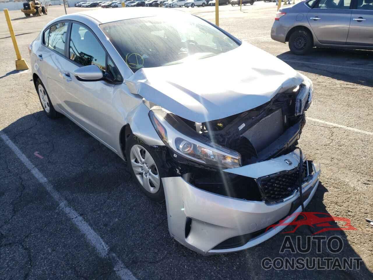 KIA FORTE 2017 - 3KPFK4A76HE050301