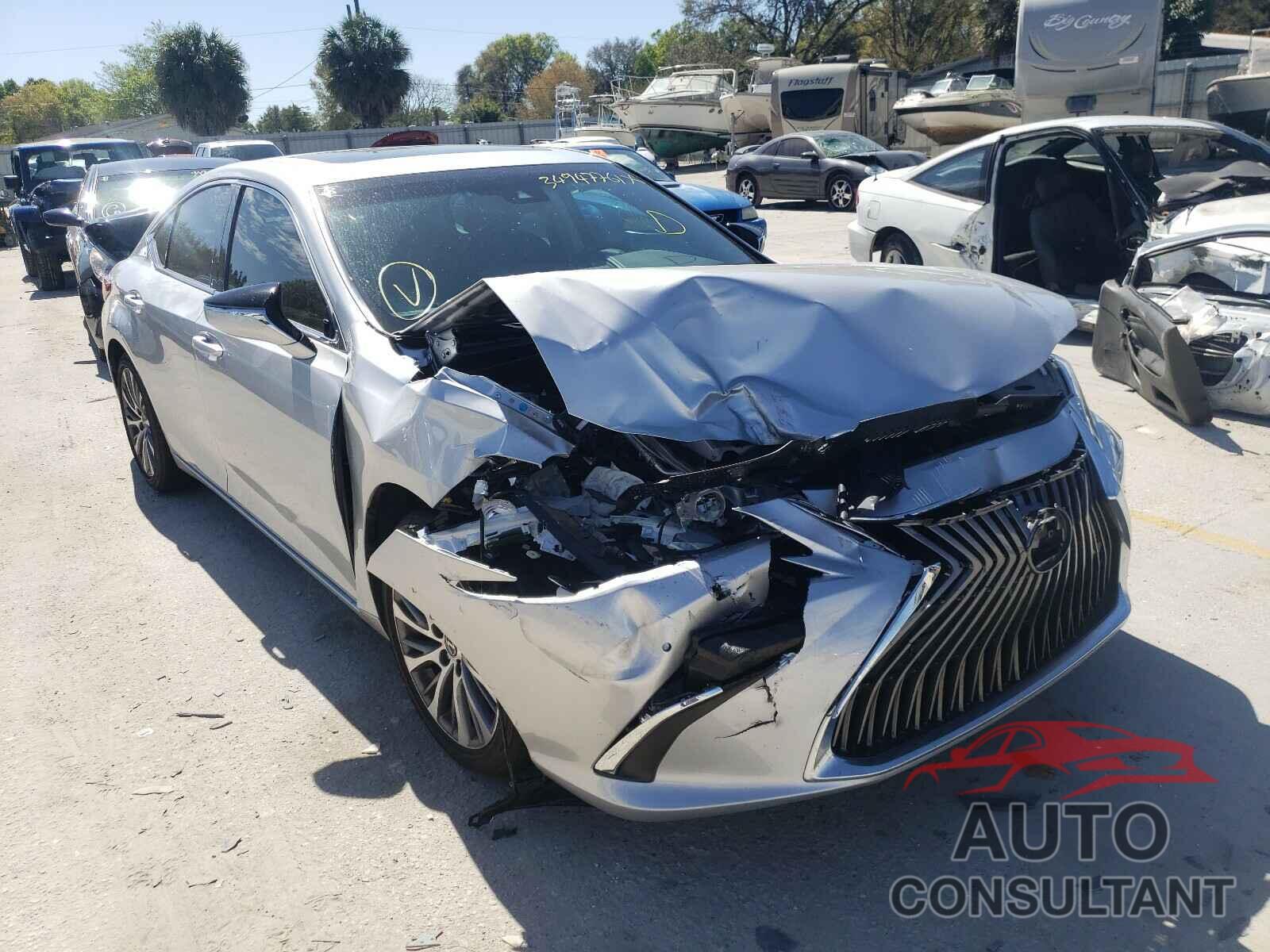 LEXUS ES350 2020 - 58ADZ1B18LU070480