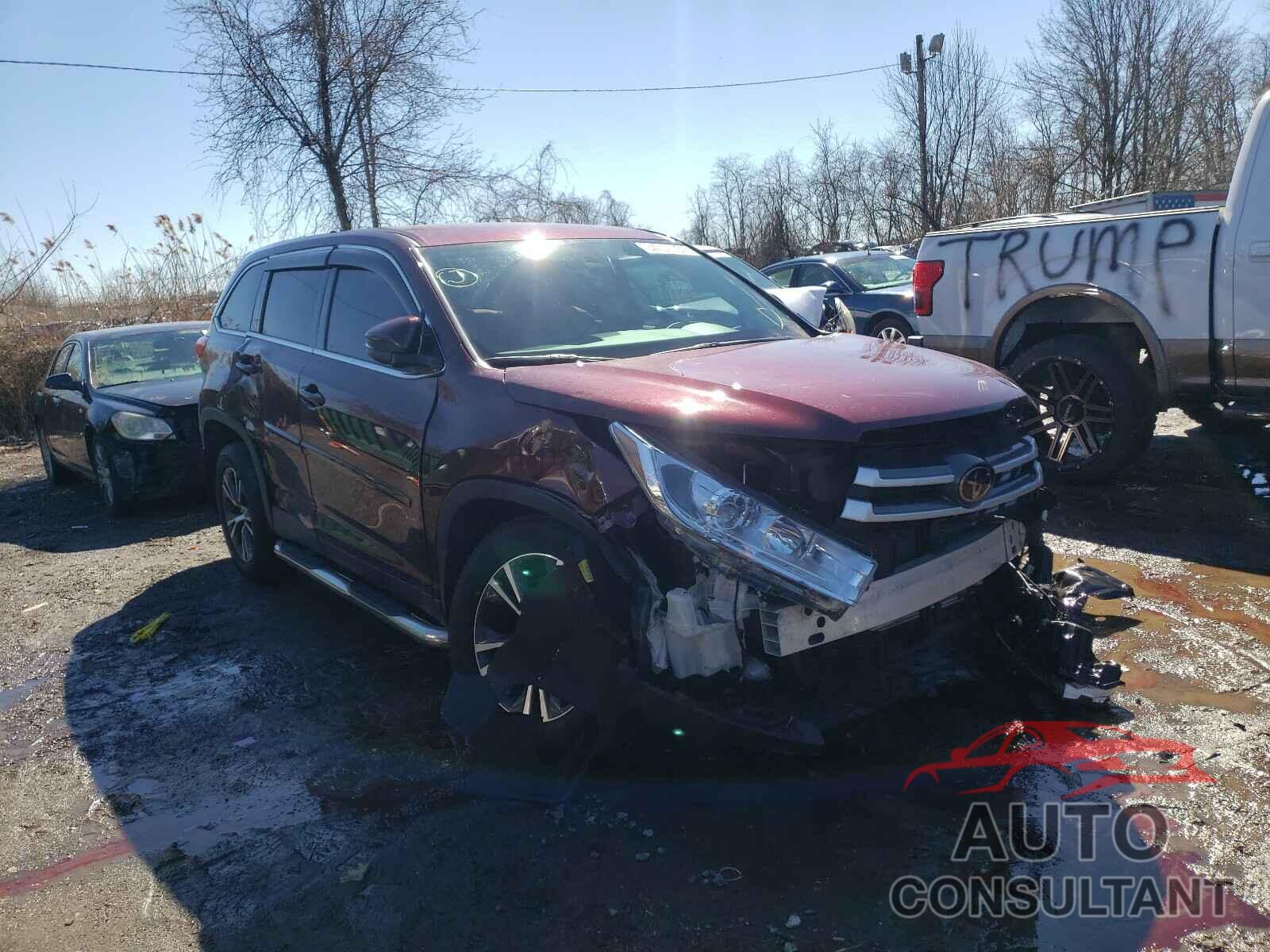 TOYOTA HIGHLANDER 2019 - 5TDBZRFH9KS917017