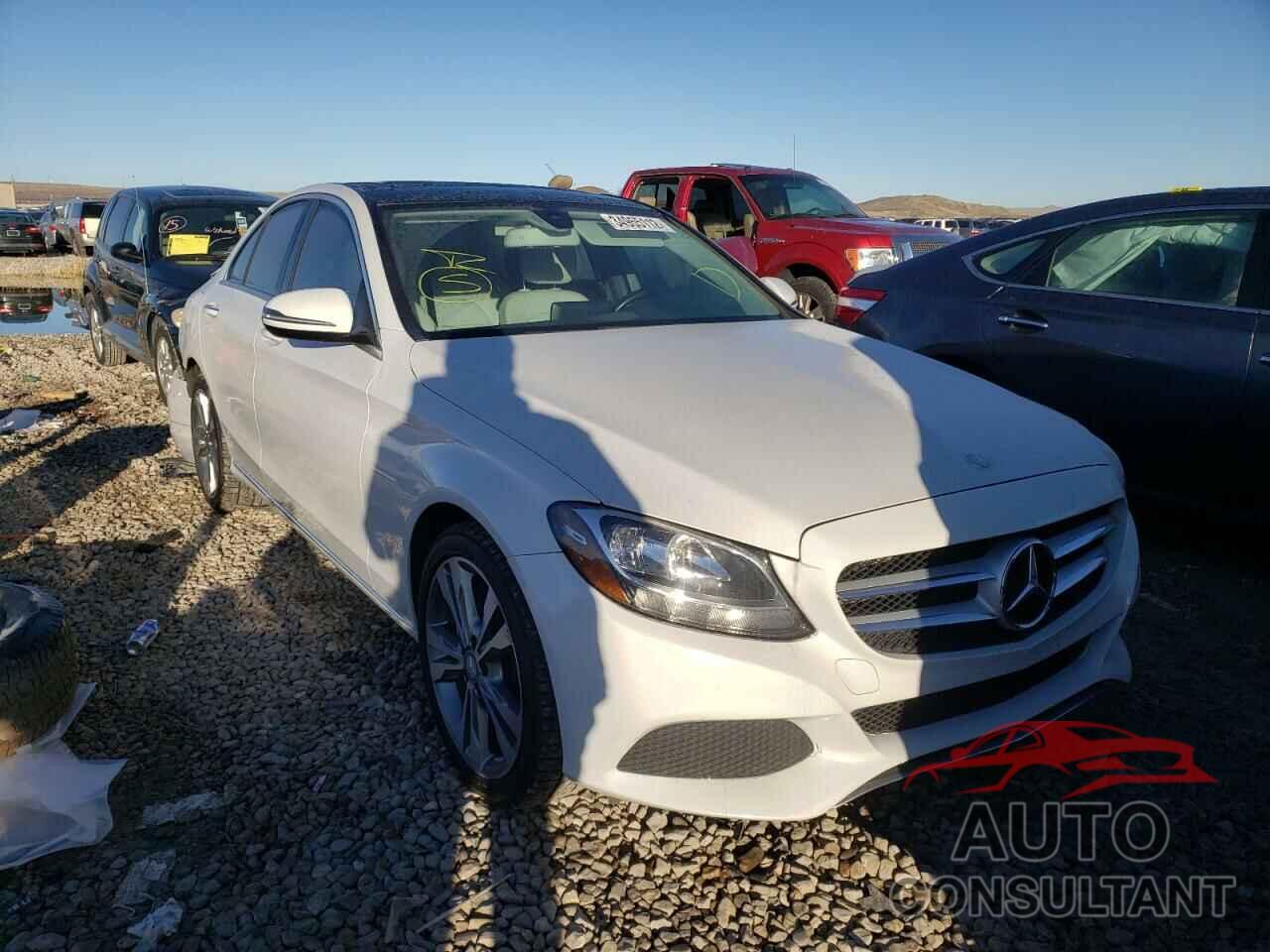MERCEDES-BENZ C-CLASS 2016 - 55SWF4KB0GU106148