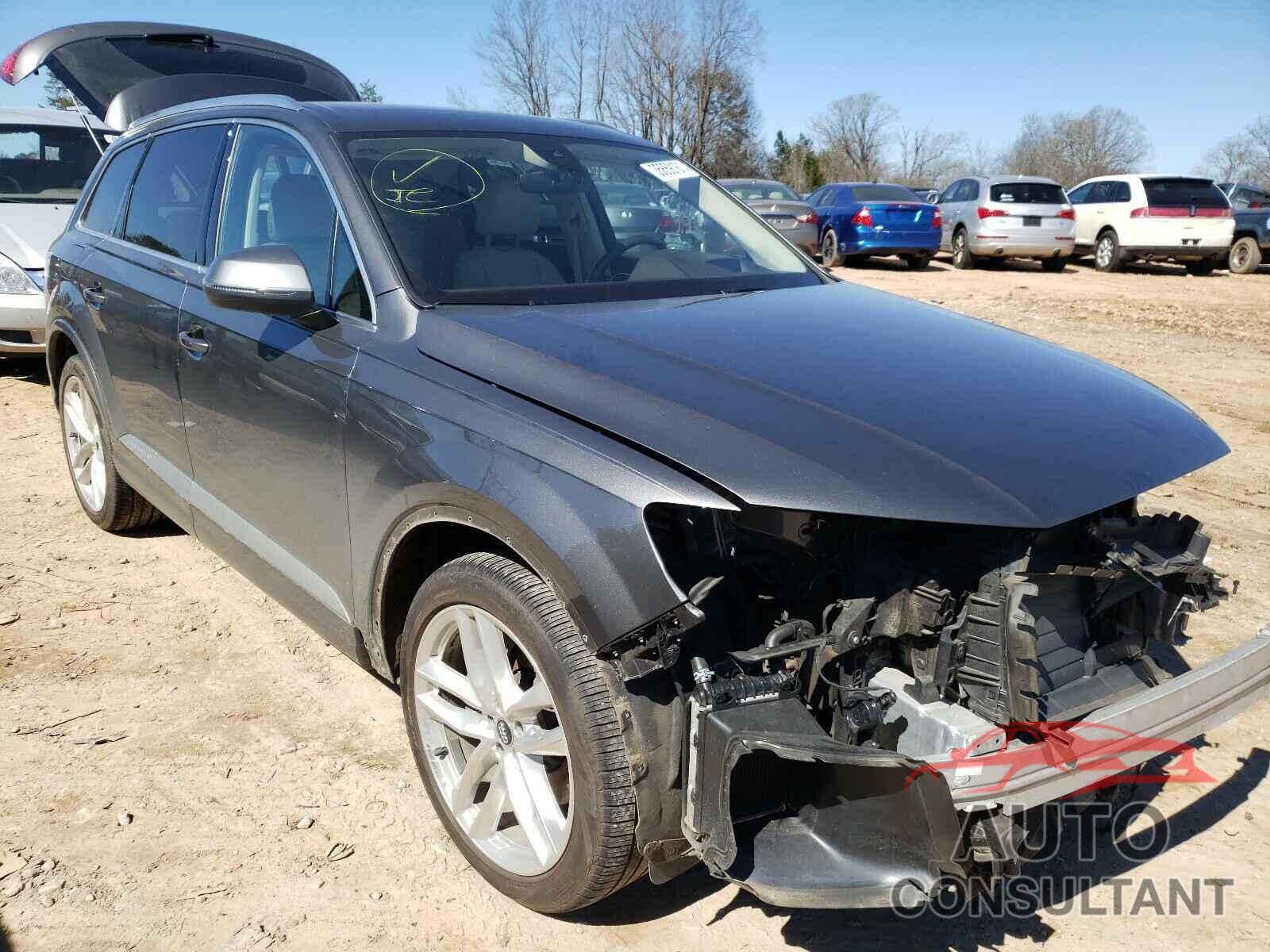 AUDI Q7 2018 - WA1VAAF76JD039113