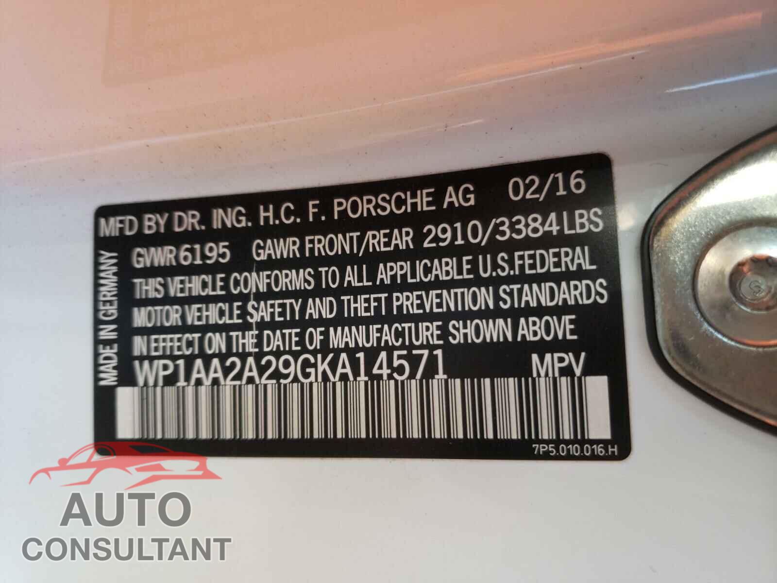 PORSCHE CAYENNE 2016 - WP1AA2A29GKA14571