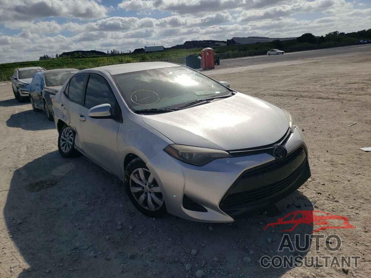 TOYOTA COROLLA 2018 - 2T1BURHE1JC993095