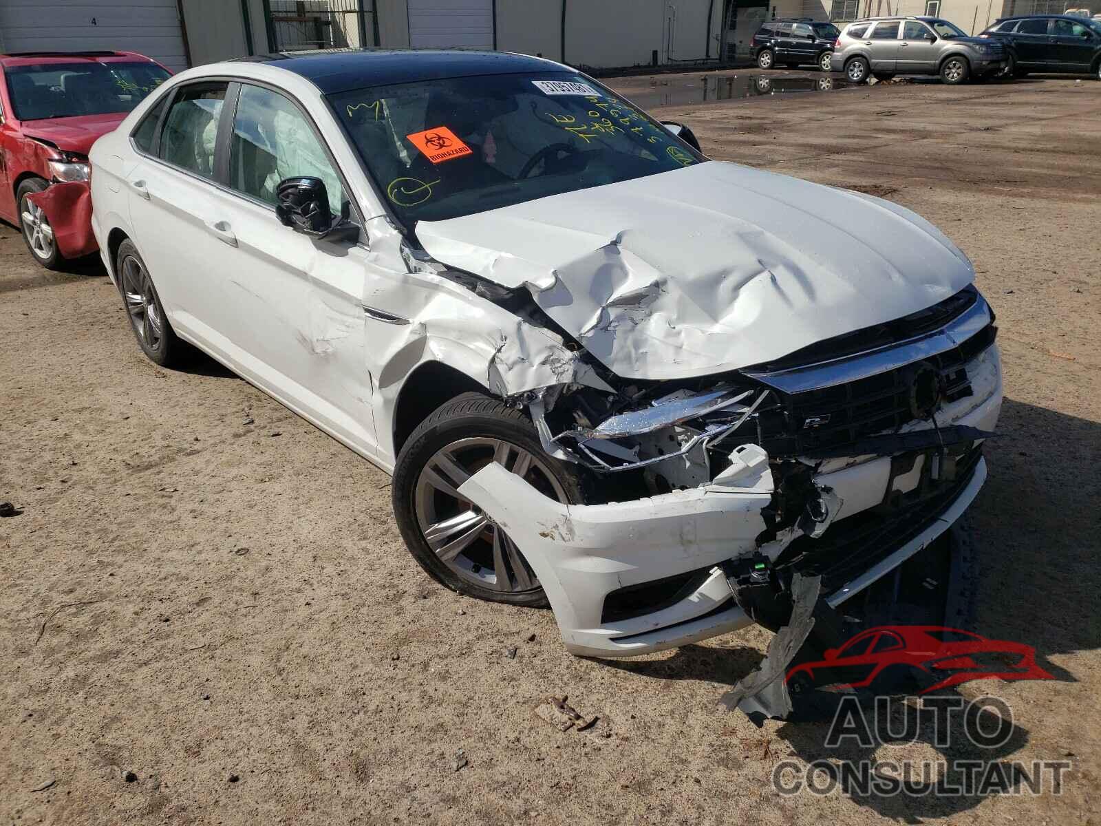 VOLKSWAGEN JETTA 2019 - 3VWC57BU7KM123864