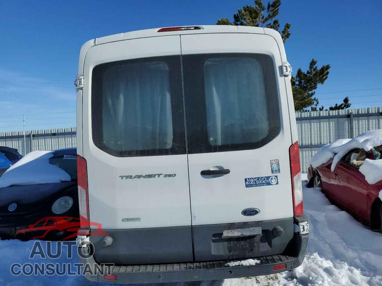 FORD TRANSIT 2015 - 1FTNR2CG4FKA24623
