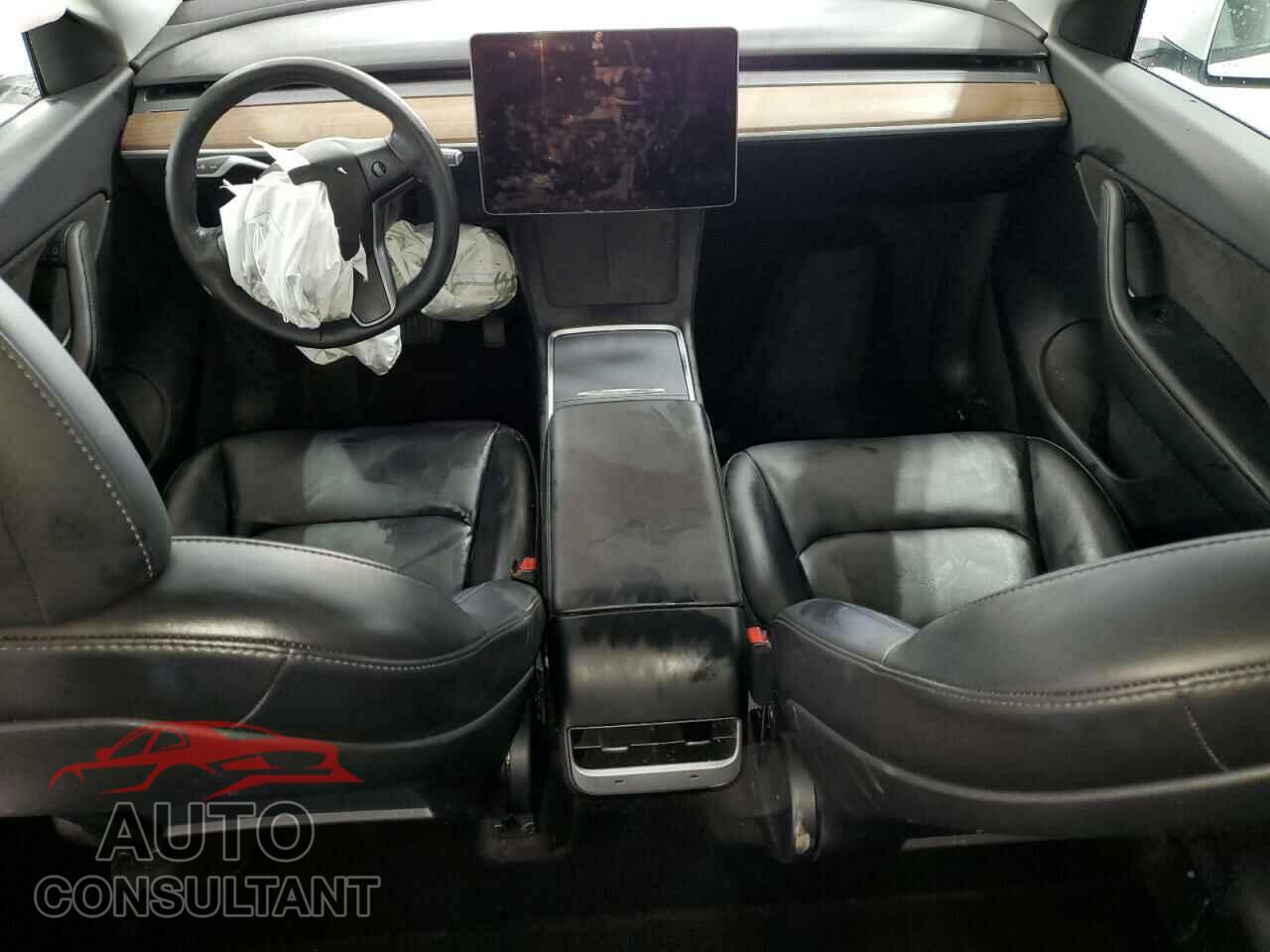 TESLA MODEL Y 2022 - 7SAYGDEE7NF481869