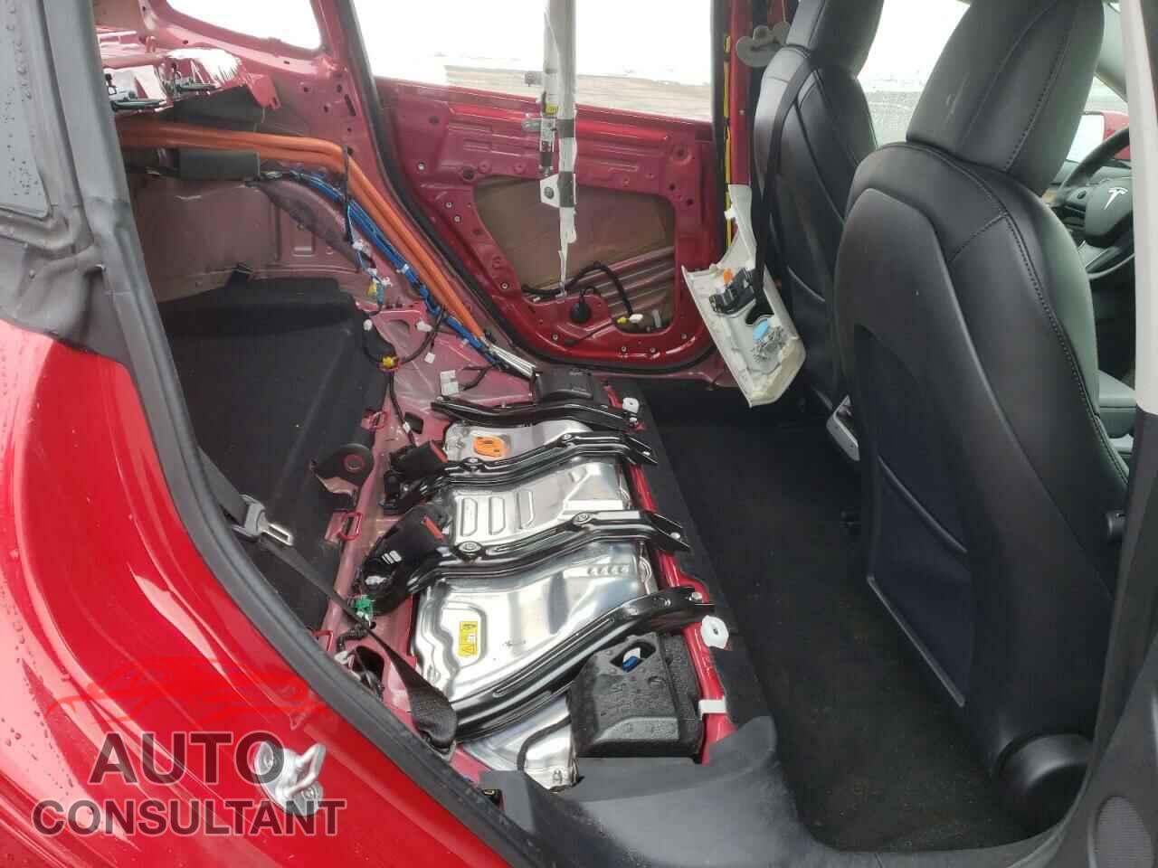 TESLA MODEL 3 2022 - 5YJ3E1EA3NF186325