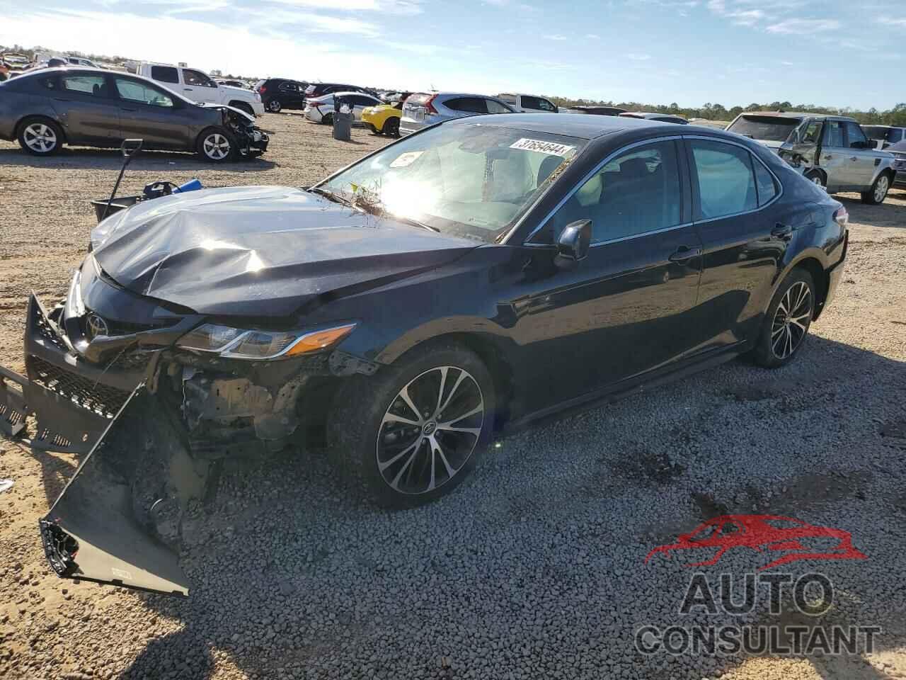 TOYOTA CAMRY 2020 - 4T1G11AK1LU952256