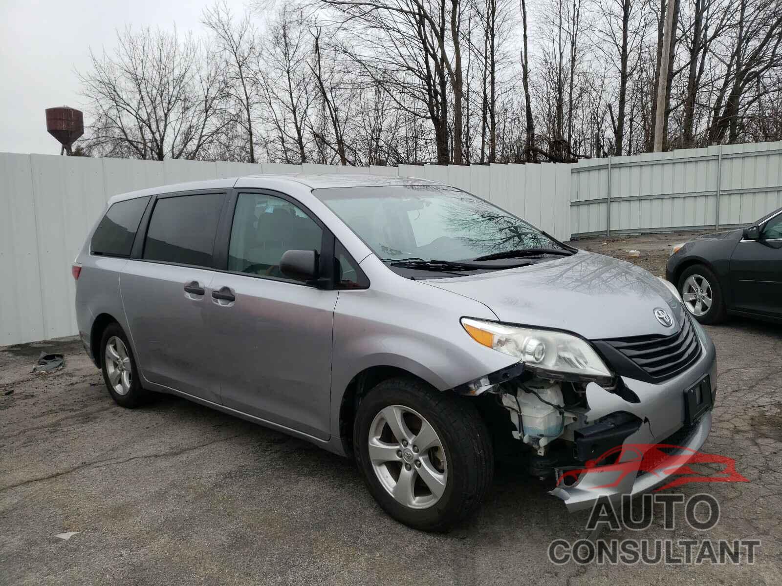 TOYOTA SIENNA 2017 - 5TDZZ3DC1HS814508