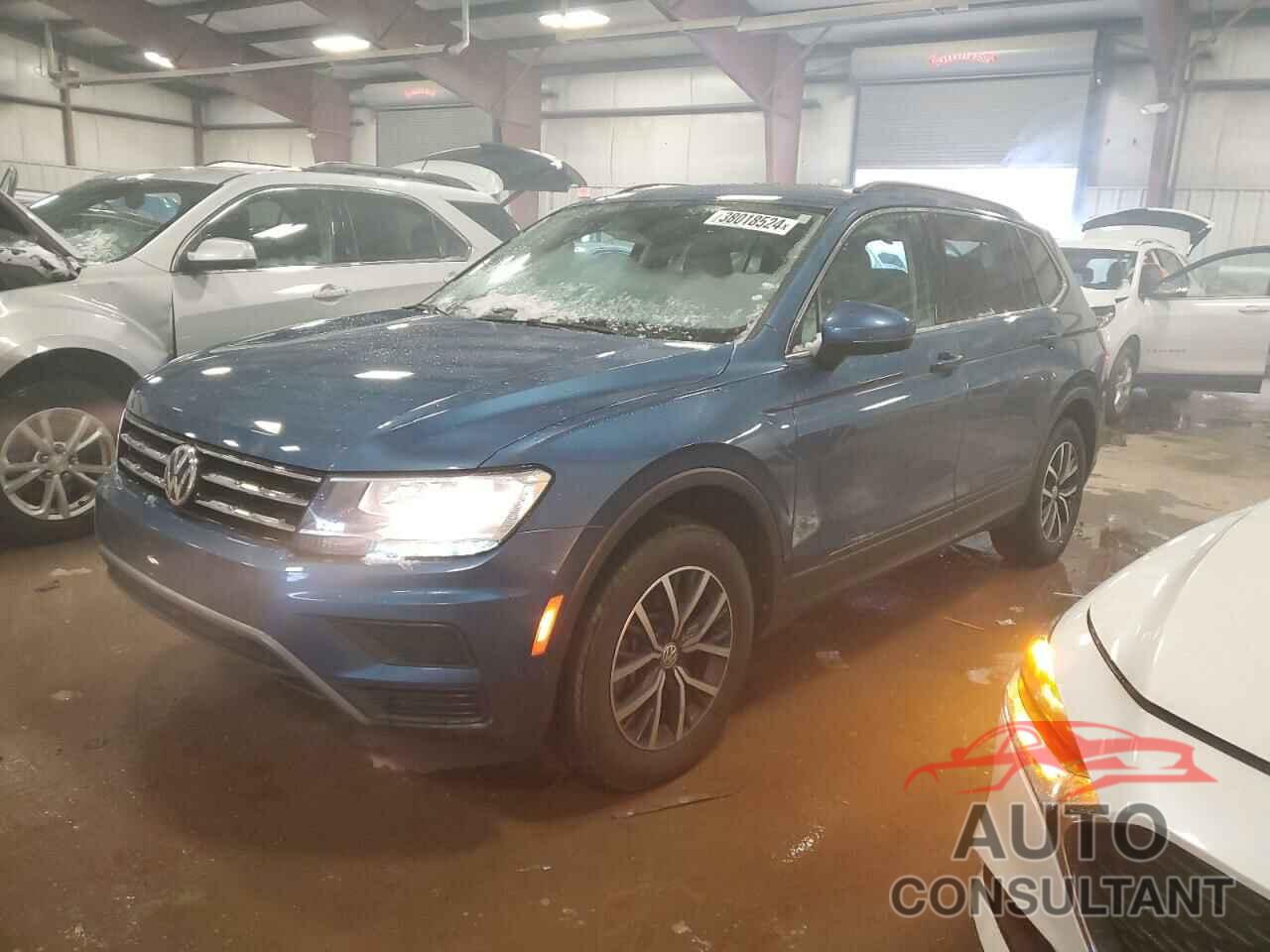 VOLKSWAGEN TIGUAN 2019 - 3VV2B7AX6KM177726