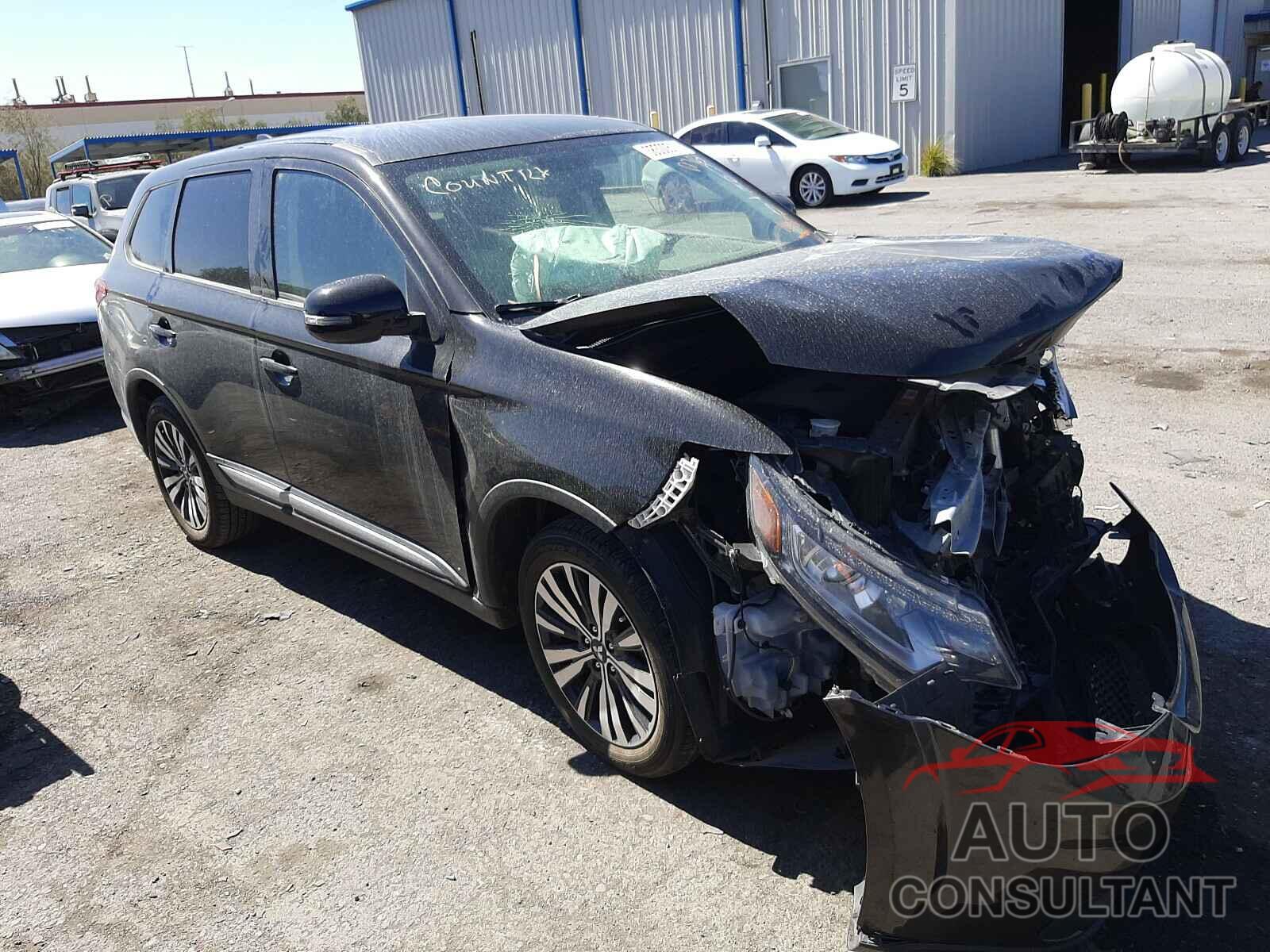 MITSUBISHI OUTLANDER 2019 - JA4AD3A37KJ000541