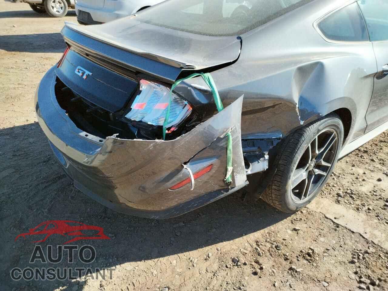 FORD MUSTANG 2021 - 1FA6P8CF8M5124844