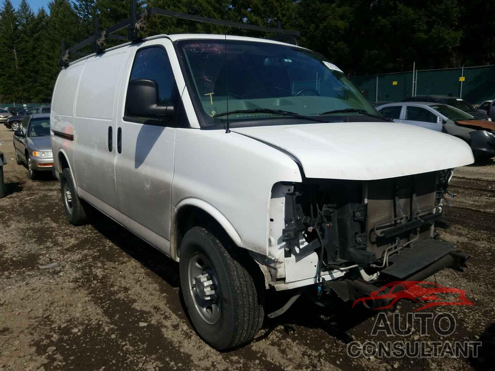 CHEVROLET EXPRESS 2017 - 1GCWGAFF9H1326361