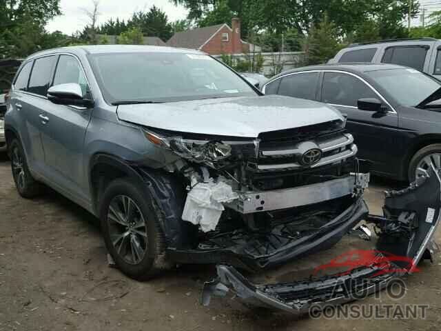 TOYOTA HIGHLANDER 2017 - 5TDZARFH3HS024839