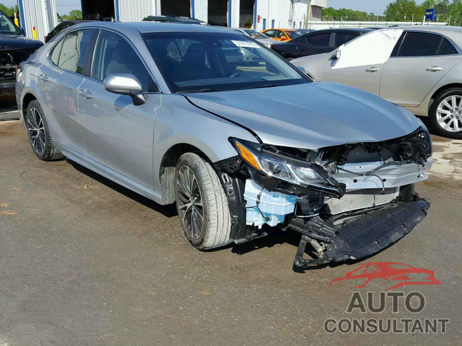 TOYOTA CAMRY 2018 - JTNB11HK3J3021681