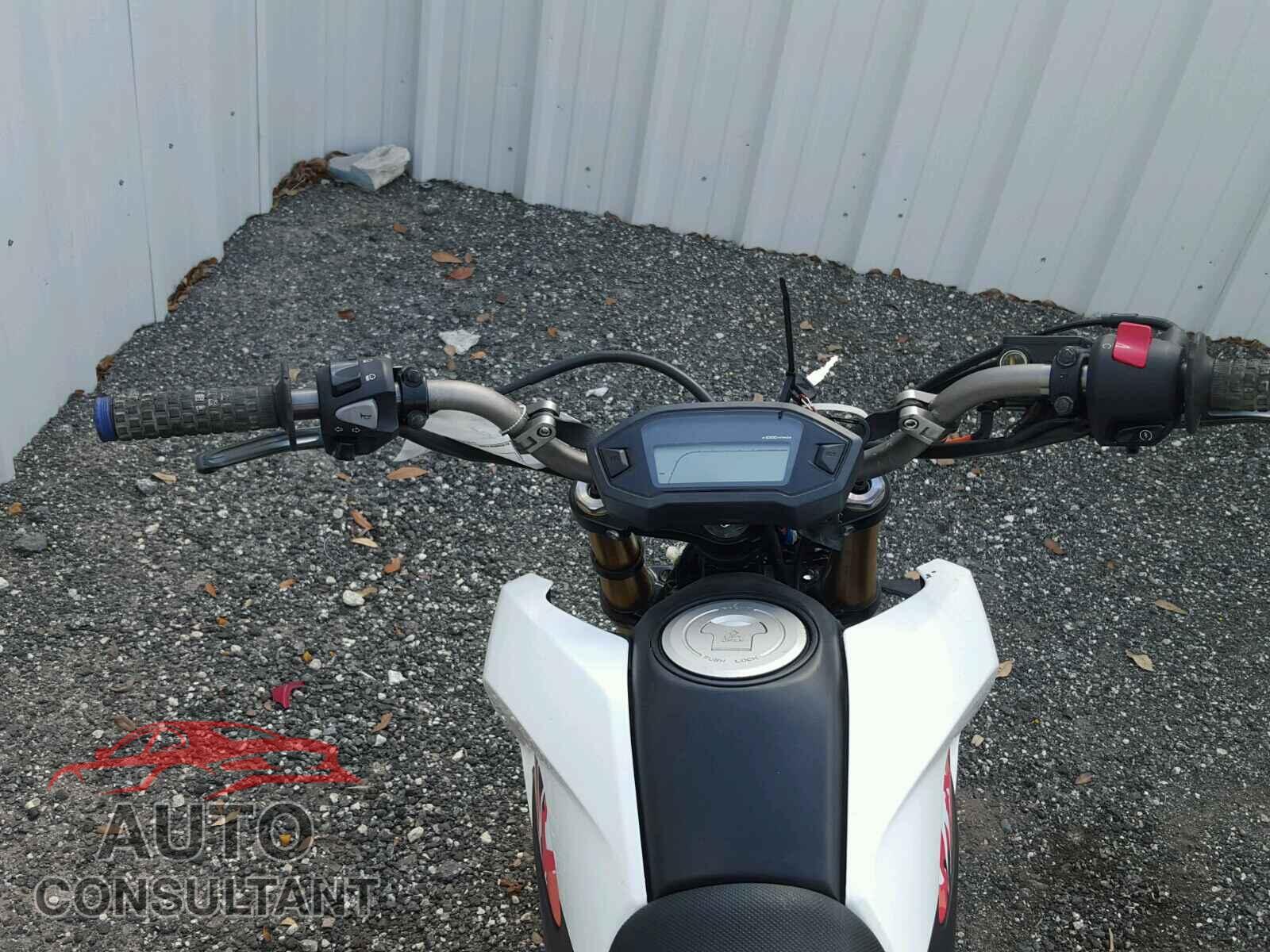 HONDA GROM 2015 - MLHJC6112F5108604